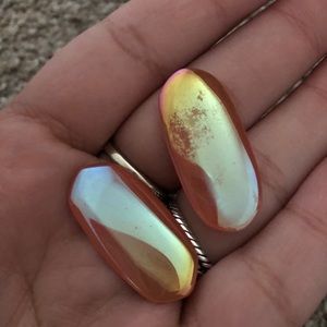 Iridescent tangerine Elle stones
